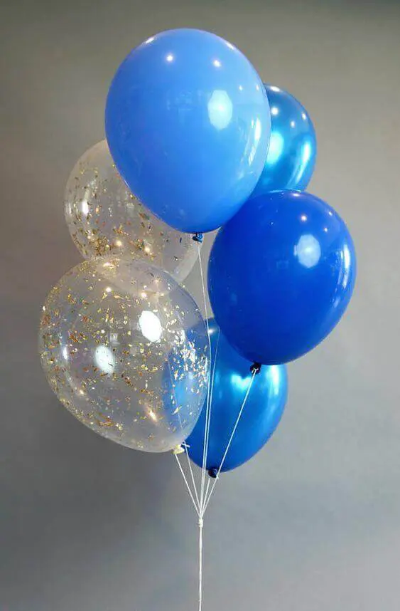 Balloon delivery uses dark blue light blue and clear confetti balloon centerpiece & blue and white confetti balloons
