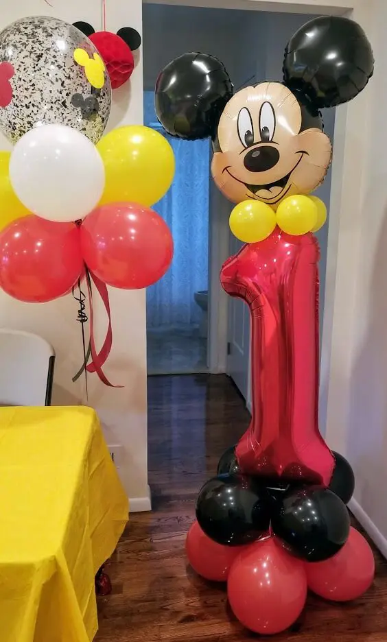 Balloons Lane Balloon delivery Staten Island in using colors Ruby Red Yellow White Black and red latex balloons Minnie and Mickey mouse number balloons 1nd birthday balloons With number 2 in Red for birthday Party