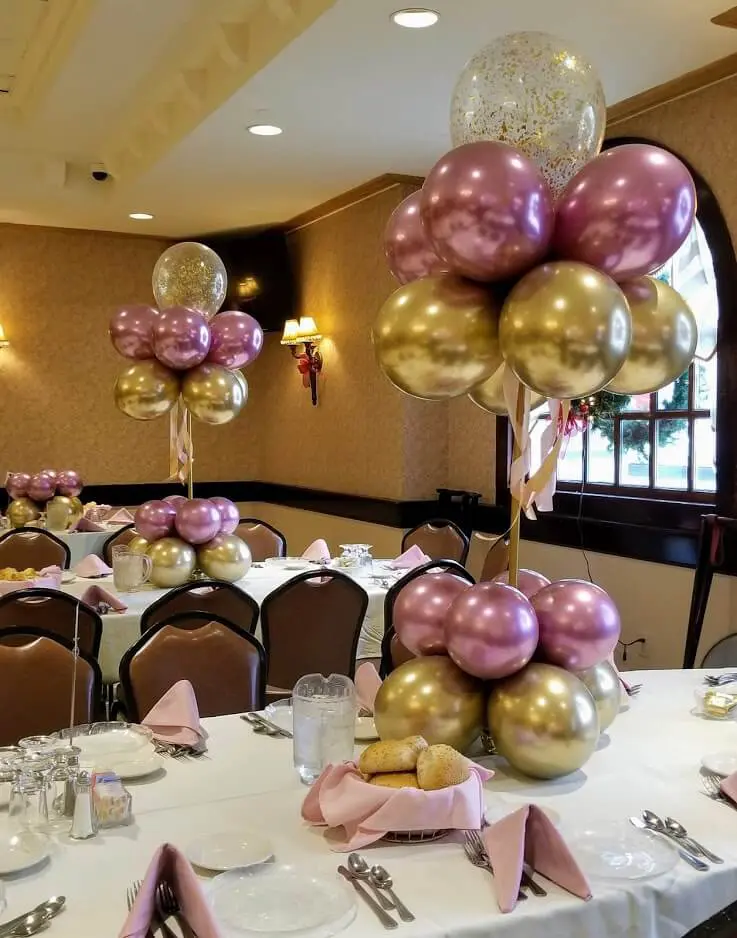 Balloons Lane Balloon delivery Brooklyn in use colors pink and gold latex balloons baby girl first birthday for Column