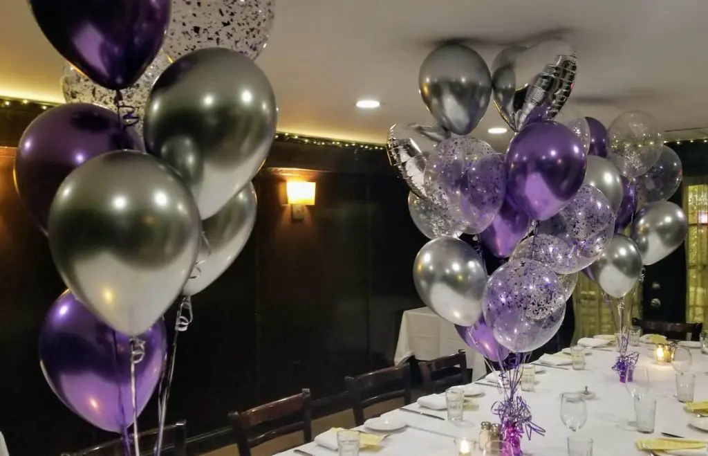 Balloon delivery uPurple, lavender and silver latex balloons centerpiece with purple and silver confetti balloons centerpieces