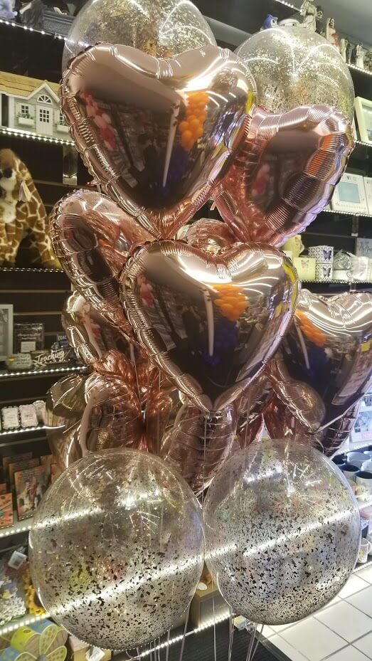 Balloons Lane Balloon delivery Staten Island in use colors chrome copper chrome rose gold rose gold balloons With mylar heart for prom Balloons centerpieces For Birthday Party
