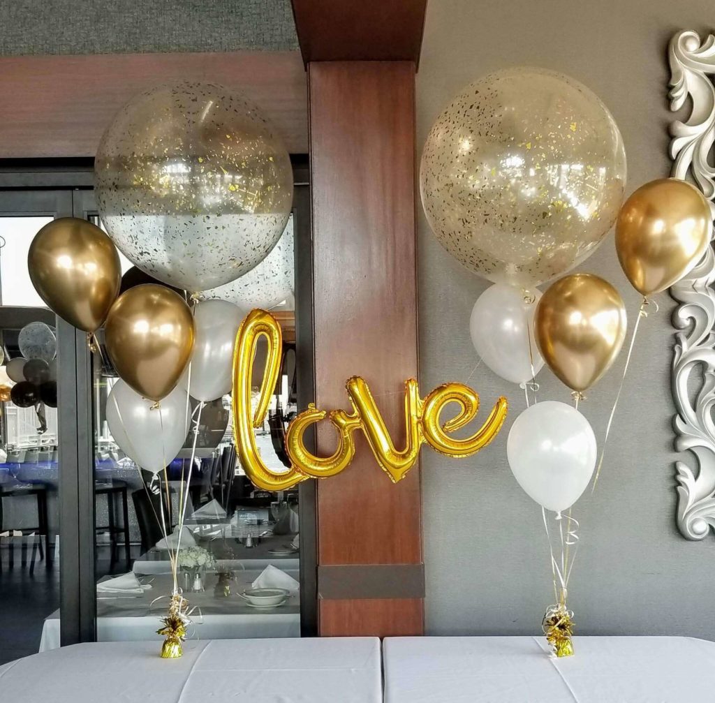 confetti balloons bouquet with love script mylar balloon Valentine day balloons for desert table