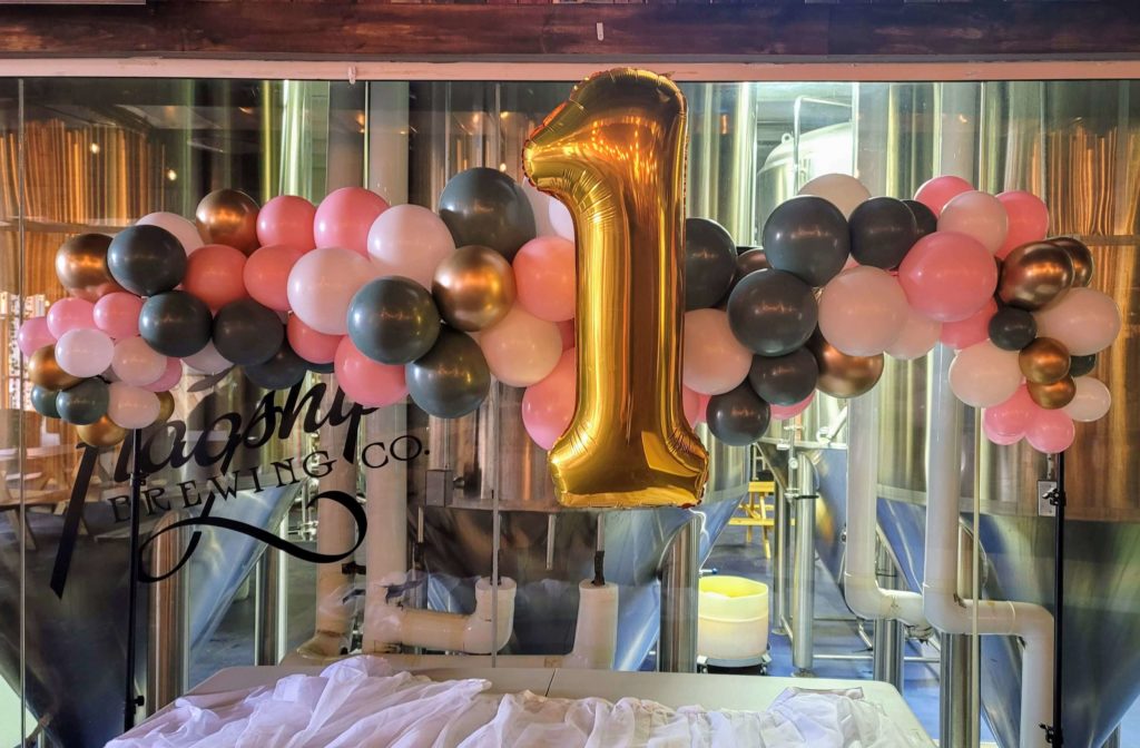 Balloons Lane Balloon delivery Brooklyn in using colors Pink Silver Gray Peach Lavender and Gold balloons Arch for one year old birthday