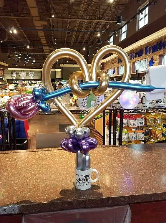Valentine's Day 3D Heart Balloon Bouquet with Gold-Colored Accents in Brooklyn